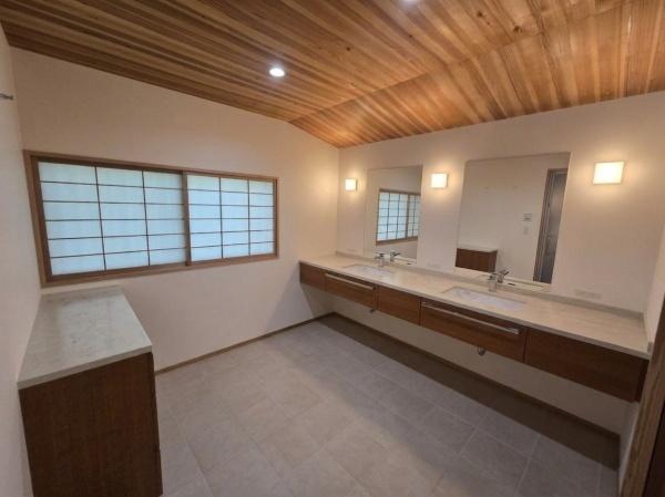 糸島市板持１丁目の中古一戸建て