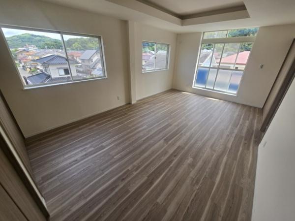 糸島市加布里２丁目の中古一戸建て