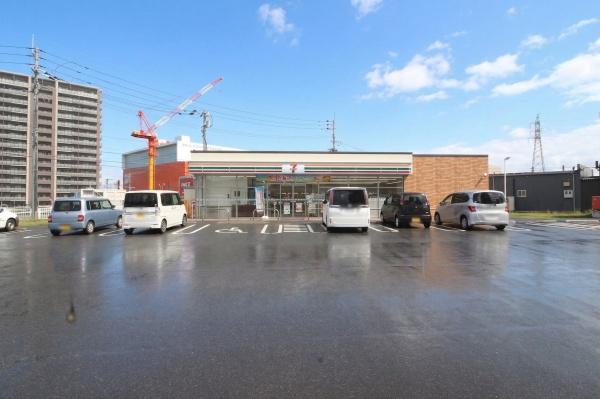 糸島市潤２丁目の土地(セブンイレブン糸島伊都の杜店)