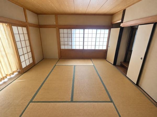 糸島市前原東３丁目の中古一戸建て