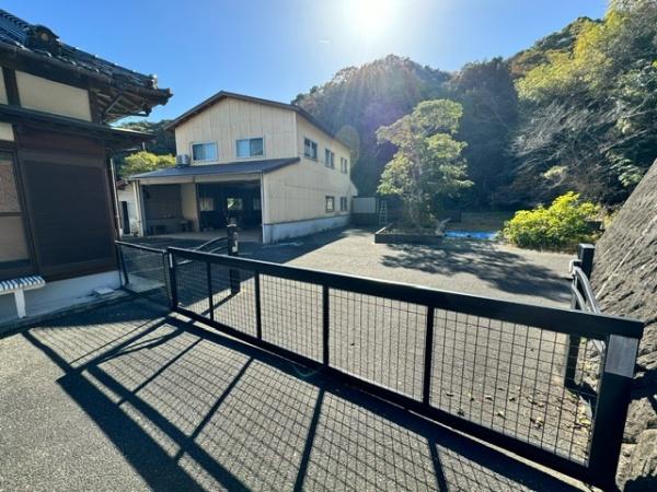 糸島市志摩師吉の中古一戸建て