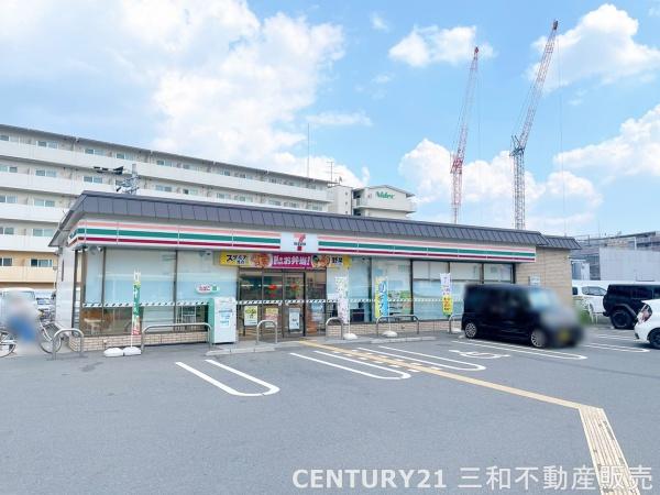 エクセランス向日町(セブンイレブン京都久世店)