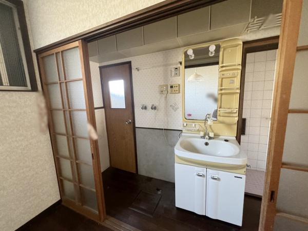 北区衣笠開キ町