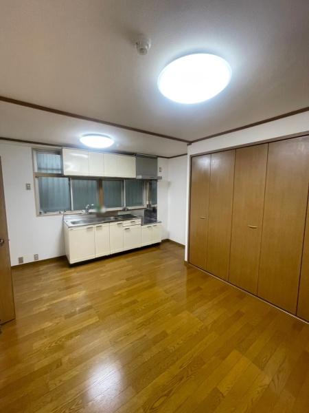 シャルマン白梅町ハイツ