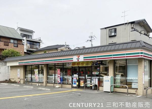 ネオコーポラス島ノ内B棟(セブンイレブン京都山ノ内赤山町店)