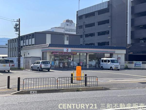 サンレスポアール(セブンイレブン京都久世殿城町店)