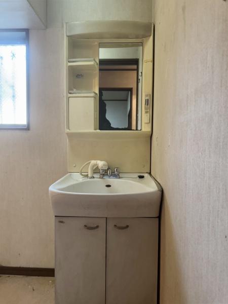 西宮市中屋町の中古一戸建て