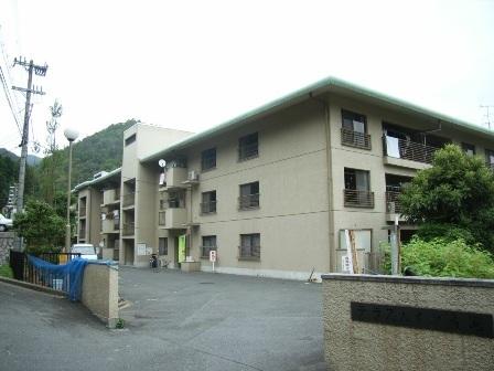 テラスハイツ鳴滝