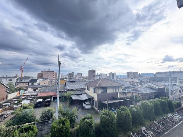 春栄ハイツ