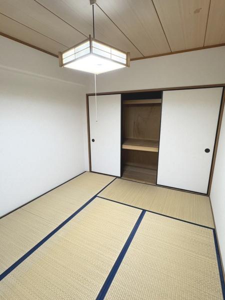 コトーハイツ伏見稲荷A棟(和室)
