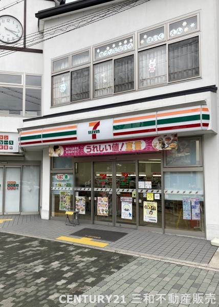 デ・リード今出川通(セブンイレブン京都千本今出川店)