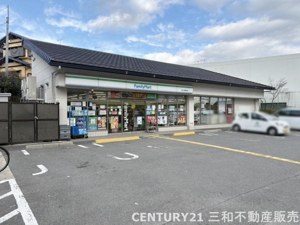 京都市右京区龍安寺塔ノ下町の中古一戸建て(ファミリーマート妙心寺駅前店)