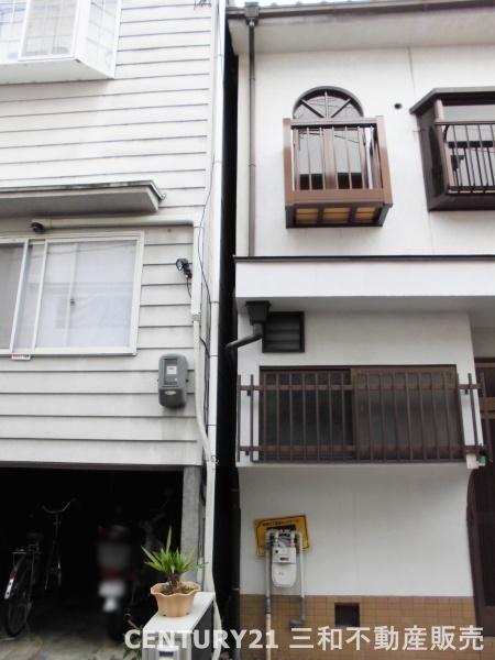 右京区嵯峨甲塚町