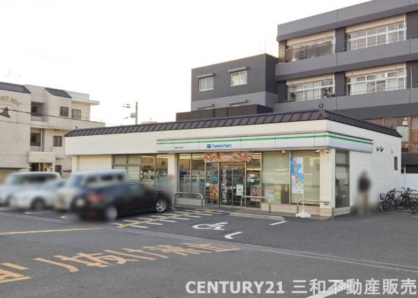 鳴滝パークホームズ(ファミリーマート太秦丸太町店)
