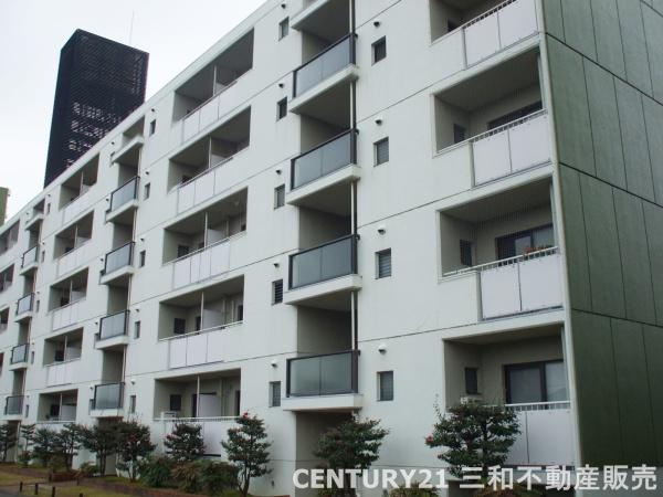 嵐山ロイアルハイツ６号棟
