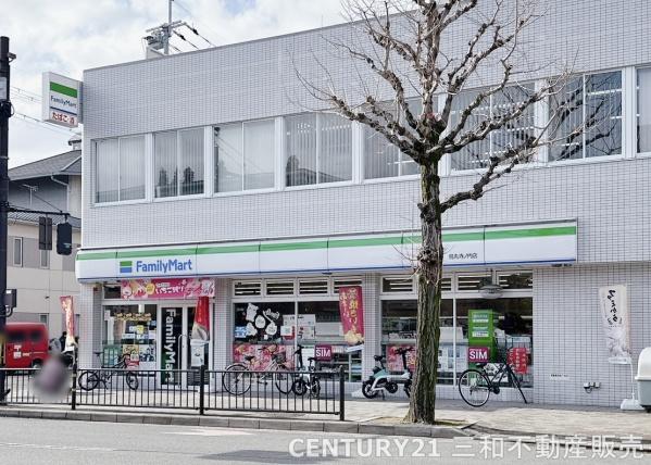 ライオンズ京都小川御所(ファミリーマート烏丸寺ノ内店)