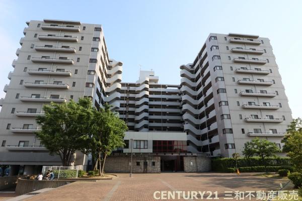 グランデュール鴨川2番館