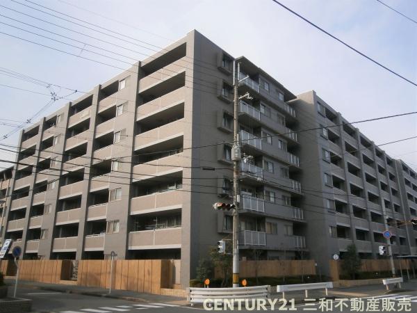 ディークラディア醍醐駅前