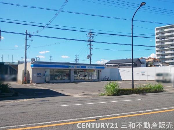 ライオンズマンション淀リバーサイド(ローソン淀木津町店)