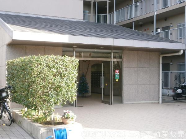 伏見日光ハイツ２号棟