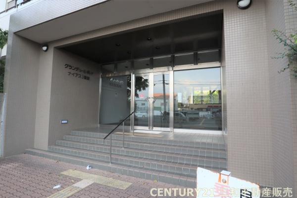 グランデュール鴨川３番館