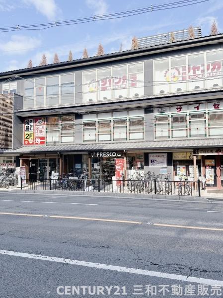 ローレルコート今出川(フレスコプチ烏丸今出川店)