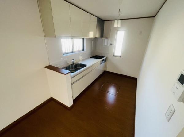 蕨市錦町５丁目の中古一戸建
