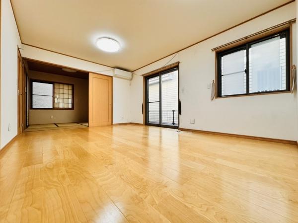 鴻巣市小松３丁目の中古一戸建て