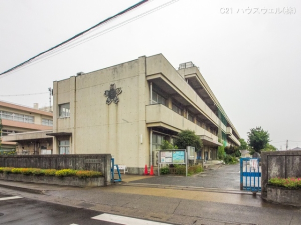 上尾市向山4丁目の新築一戸建(上尾市立大谷小学校)