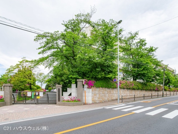 さいたま市浦和区瀬ヶ崎1丁目の新築一戸建(さいたま市立木崎中学校)
