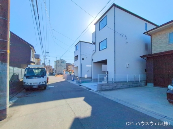 川口市中青木５丁目の新築一戸建