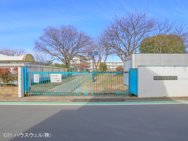 戸田市笹目5丁目の新築一戸建(戸田市立笹目小学校)