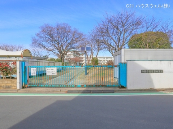 戸田市笹目5丁目の新築一戸建(戸田市立笹目小学校)