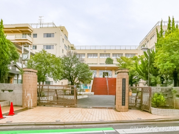 さいたま市桜区大字下大久保の土地(さいたま市立上大久保中学校)