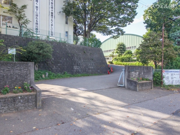 桶川市大字上日出谷の土地(桶川市立桶川西中学校)