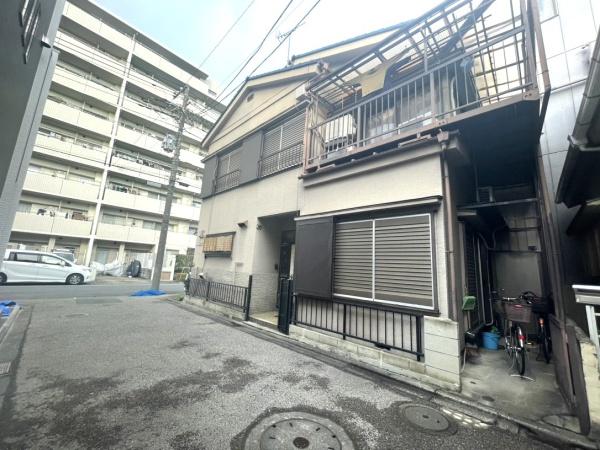 足立区保木間２丁目の中古一戸建