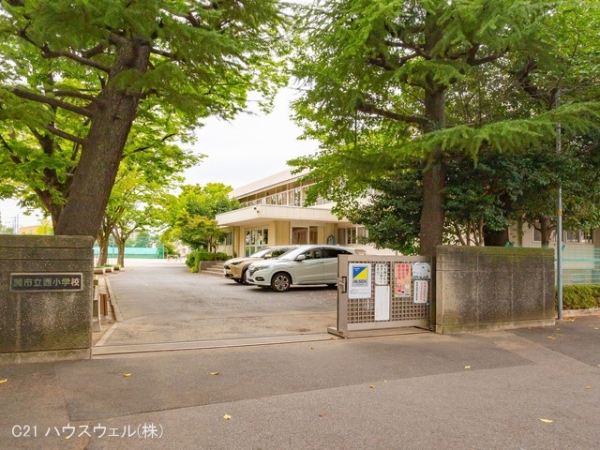 蕨市錦町2丁目の新築一戸建(蕨市立西小学校)