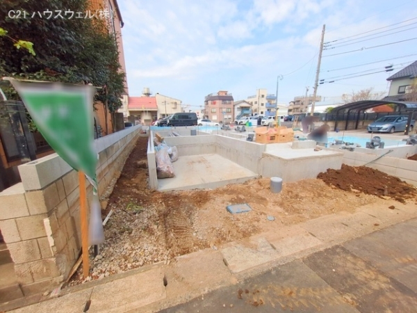 川口市前川４丁目の新築一戸建
