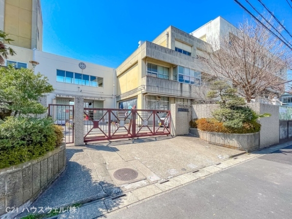 川口市戸塚東3丁目の新築一戸建(川口市立戸塚東小学校)
