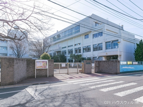 川口市東領家5丁目の新築一戸建(川口市立東領家小学校)