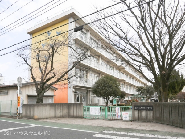 蕨市塚越７丁目の新築一戸建(蕨市立塚越小学校)