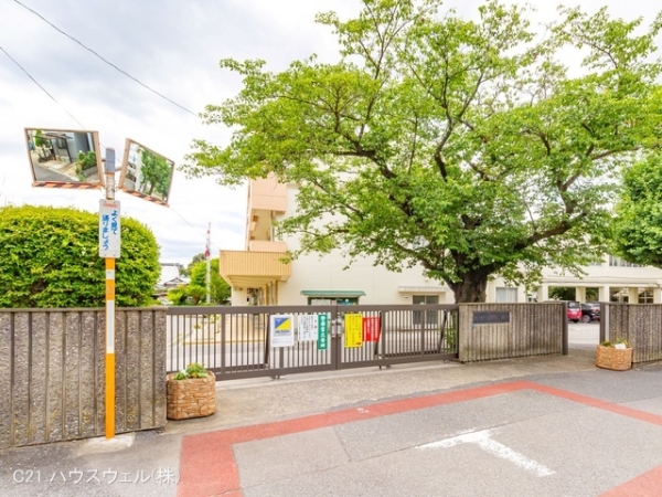 さいたま市岩槻区本町5丁目の新築一戸建(さいたま市立岩槻小学校)