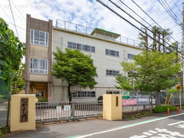 川口市坂下町3丁目の新築一戸建(川口市立鳩ヶ谷小学校)