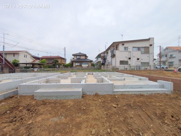 北足立郡伊奈町中央４丁目の新築一戸建