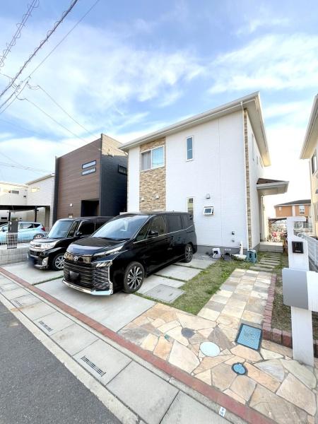 鴻巣市ひばり野１丁目の中古一戸建