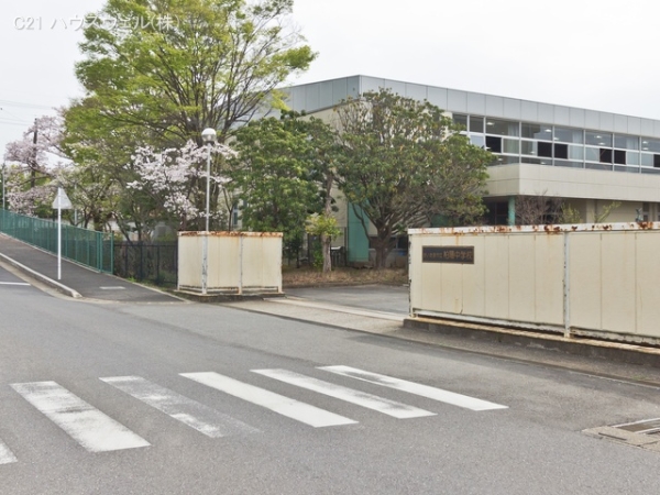 さいたま市岩槻区府内2丁目の土地(さいたま市立柏陽中学校)