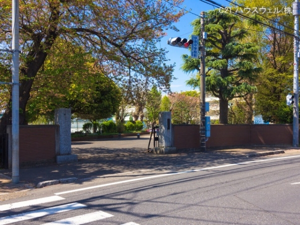 北足立郡伊奈町中央2丁目の土地(伊奈町立伊奈中学校)