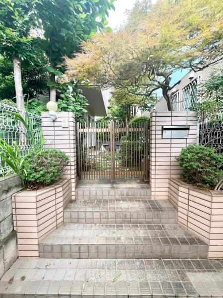 さいたま市緑区大字三室の土地
