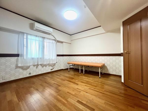 ガーデン富士森ヒルトップビュー(洋室)