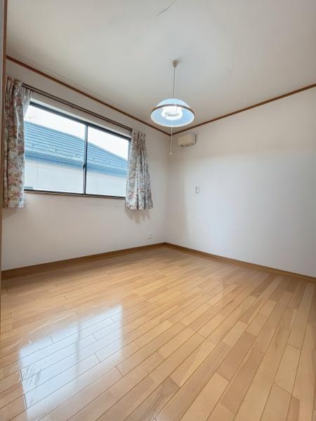 北足立郡伊奈町学園４丁目の中古一戸建て